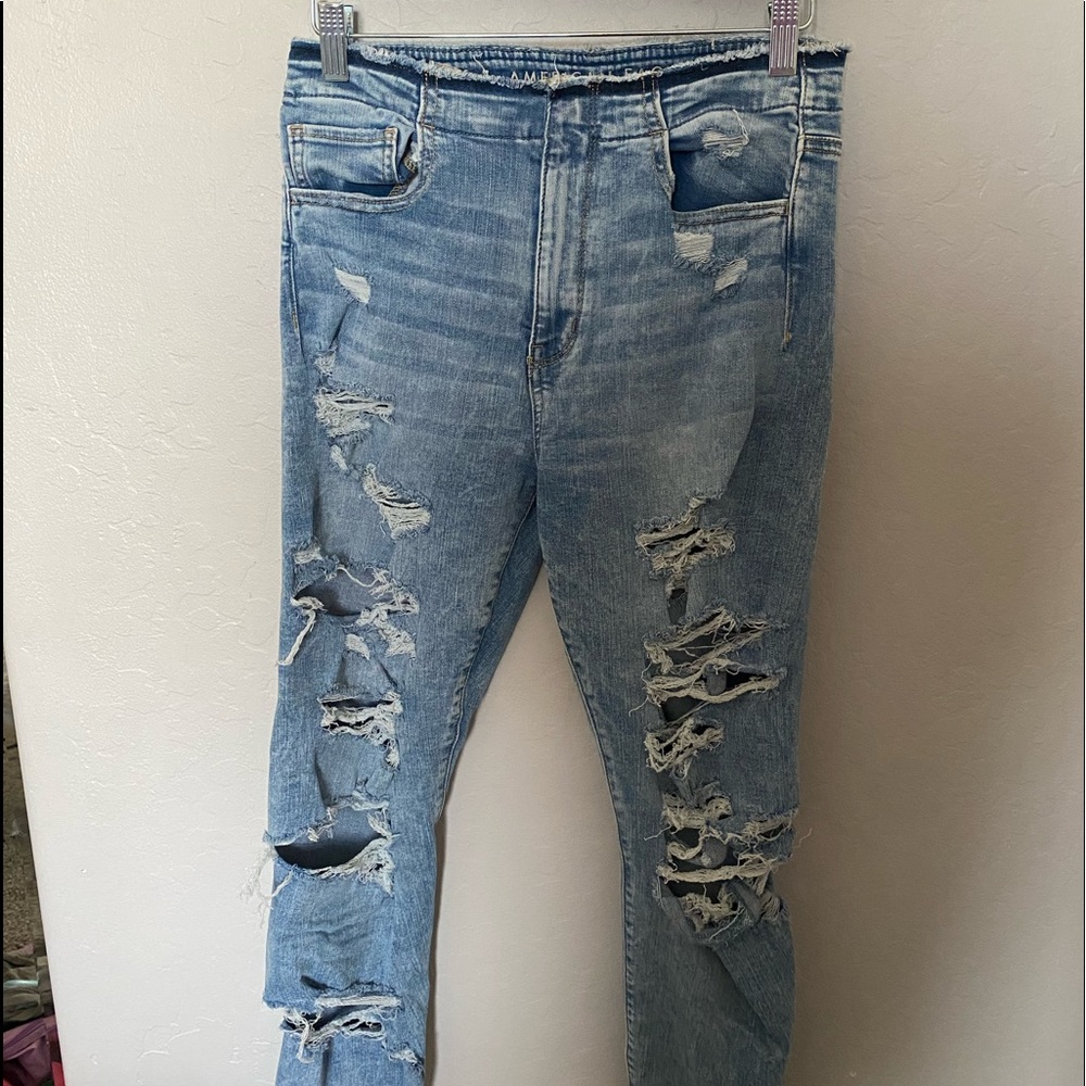 American Eagle Mom Jeans